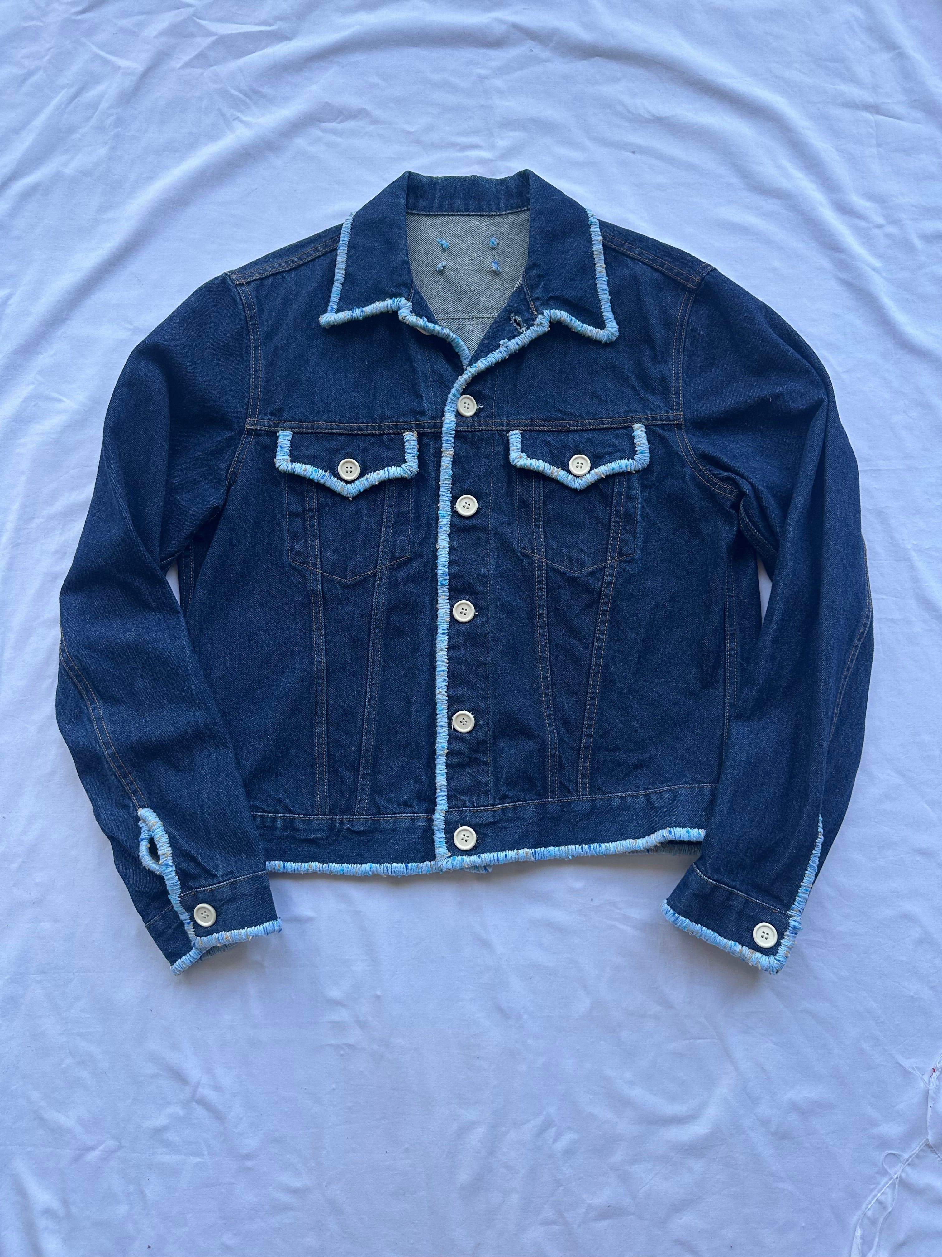 Waves of the sea jacket
