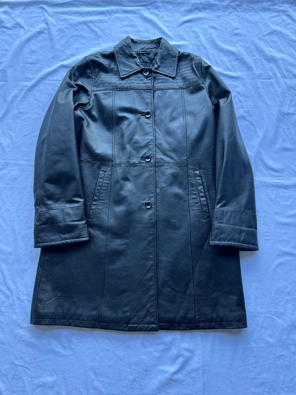 Trench in pelle