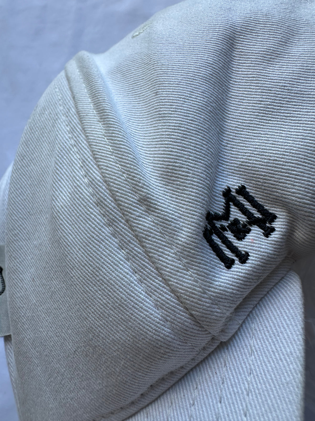 Cappello Mitchell & Ness