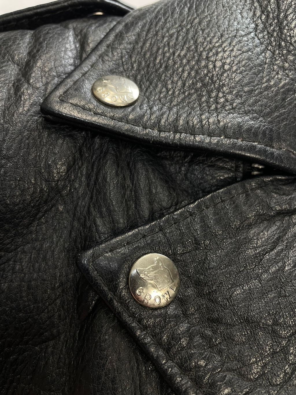 Chiodo in pelle