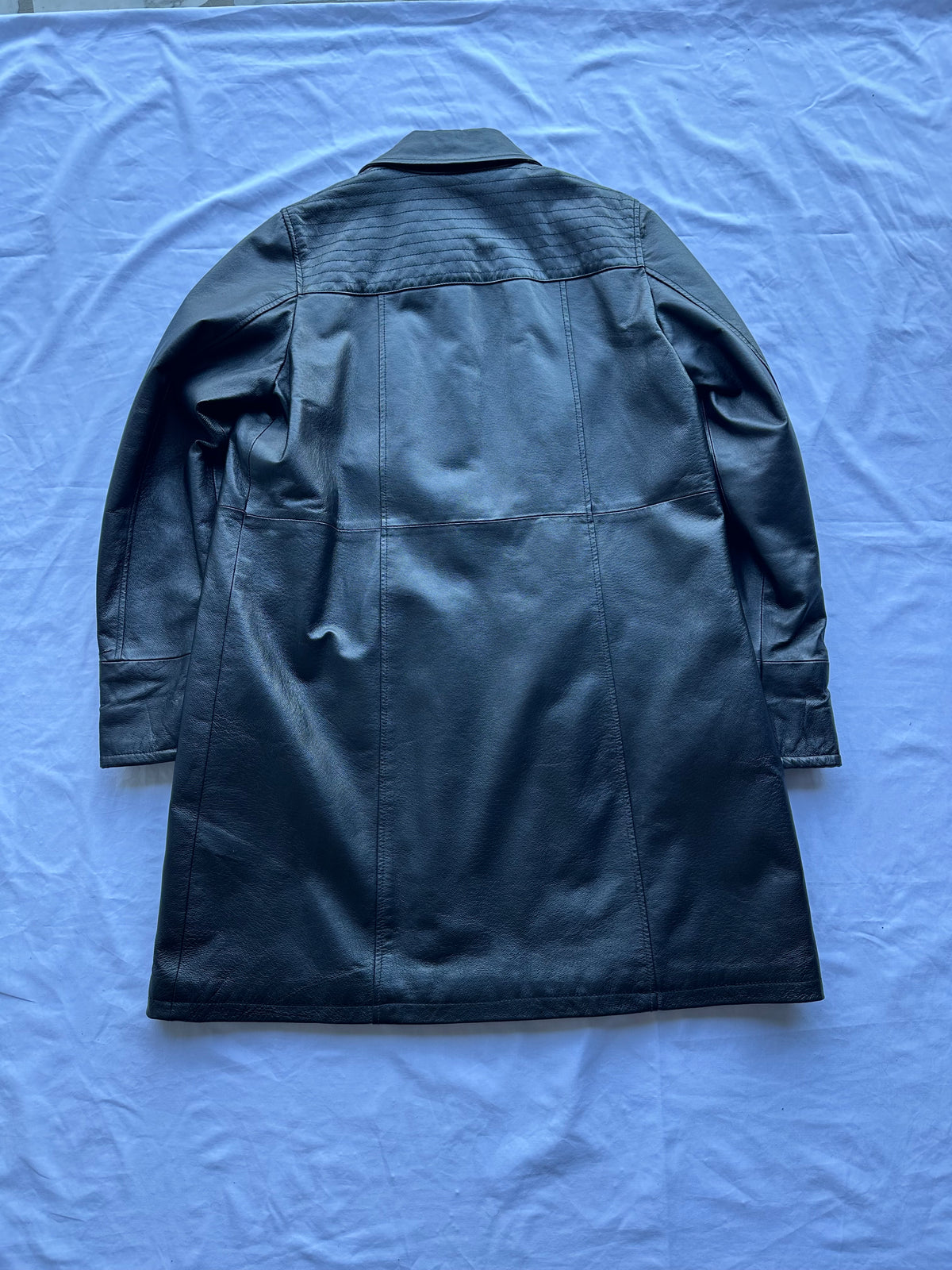 Trench in pelle
