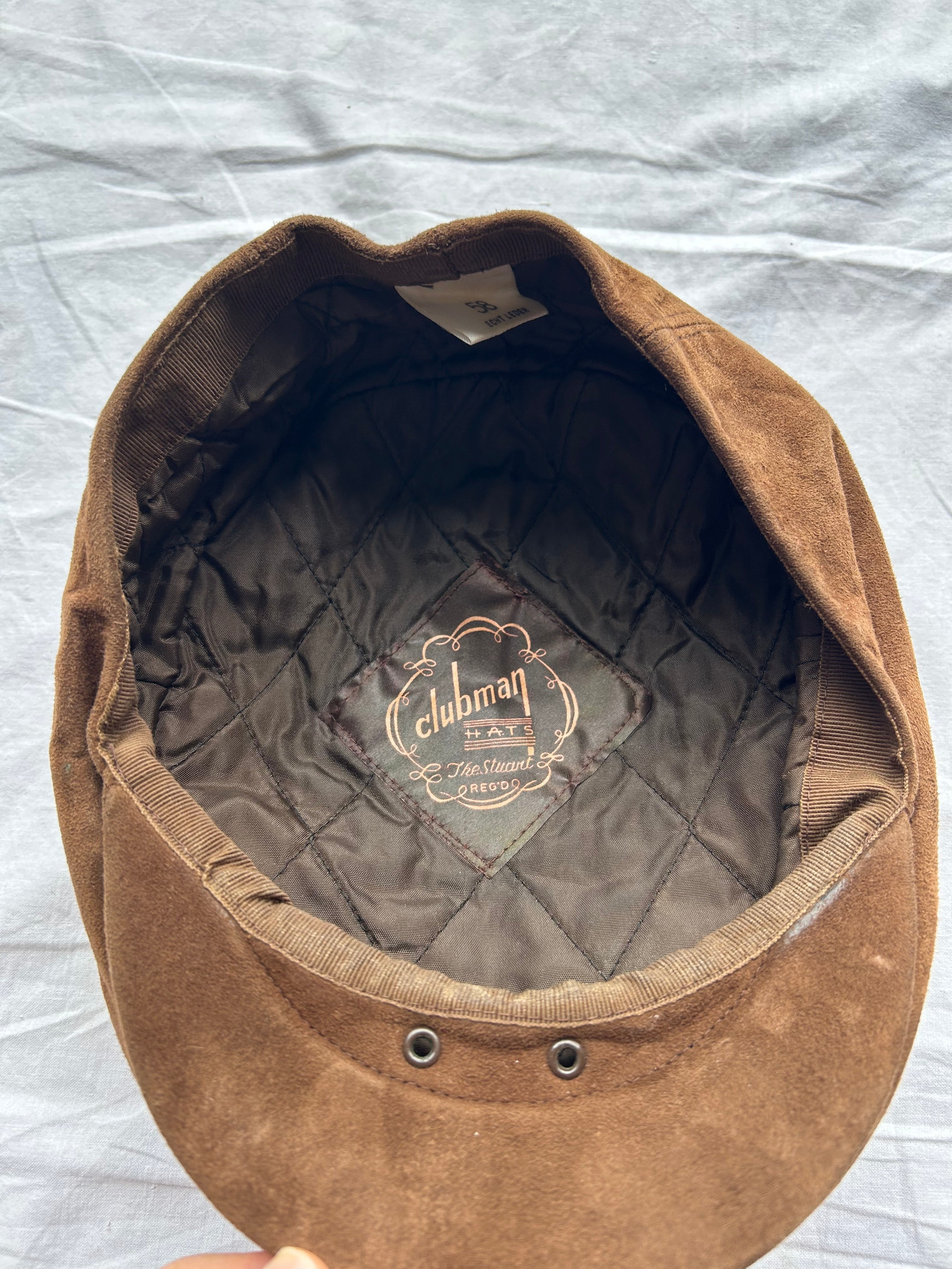 Coppola in camoscio