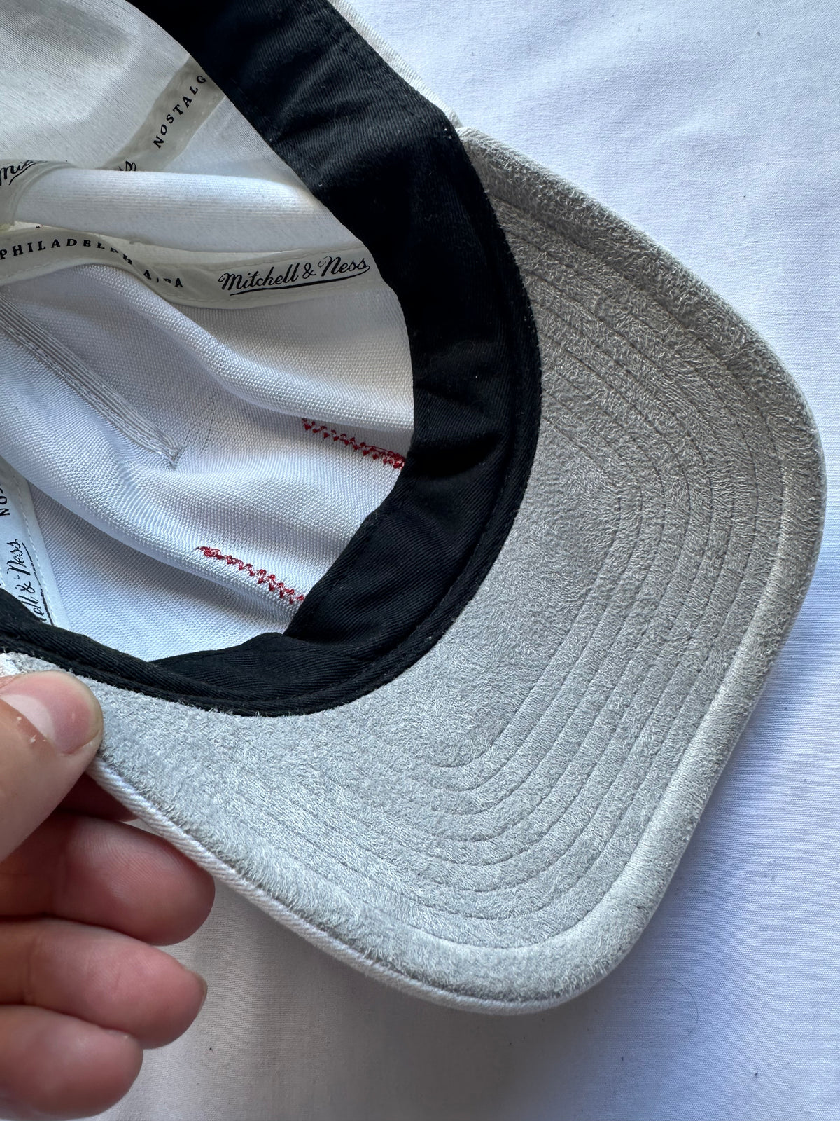 Cappello Mitchell & Ness