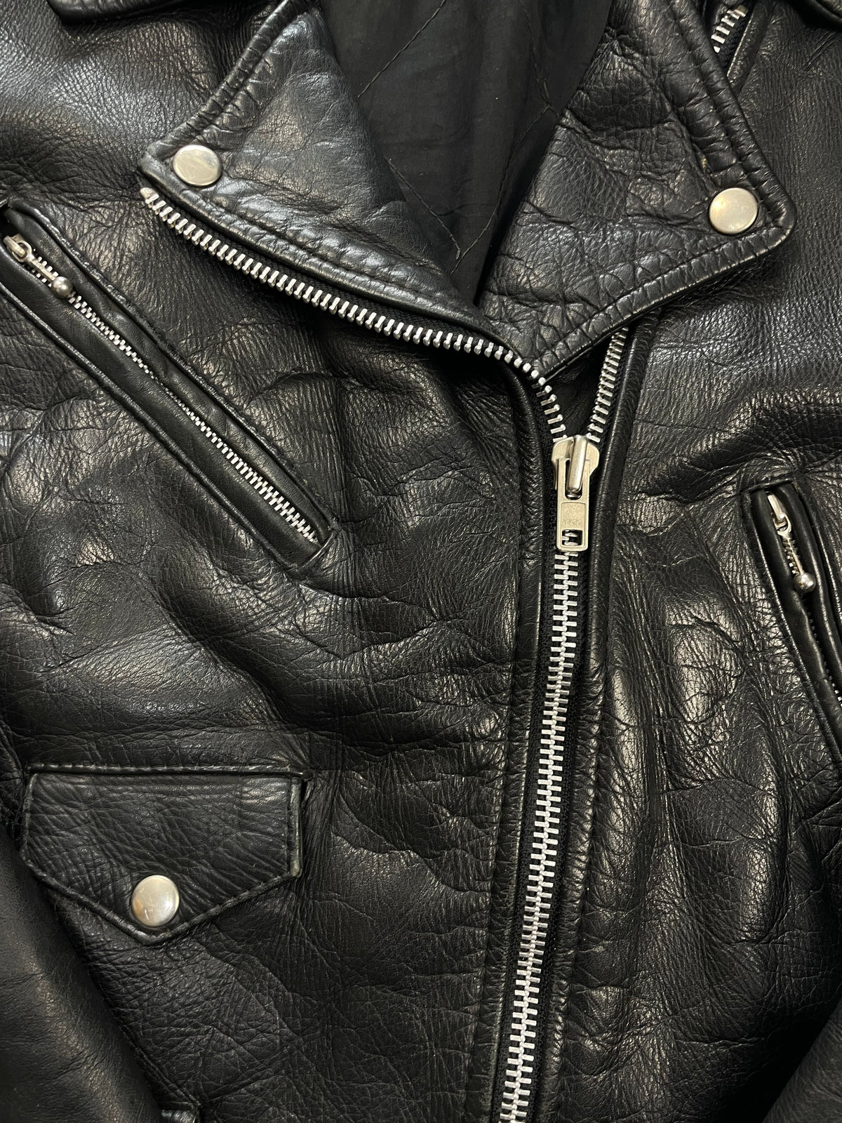 Chiodo in pelle