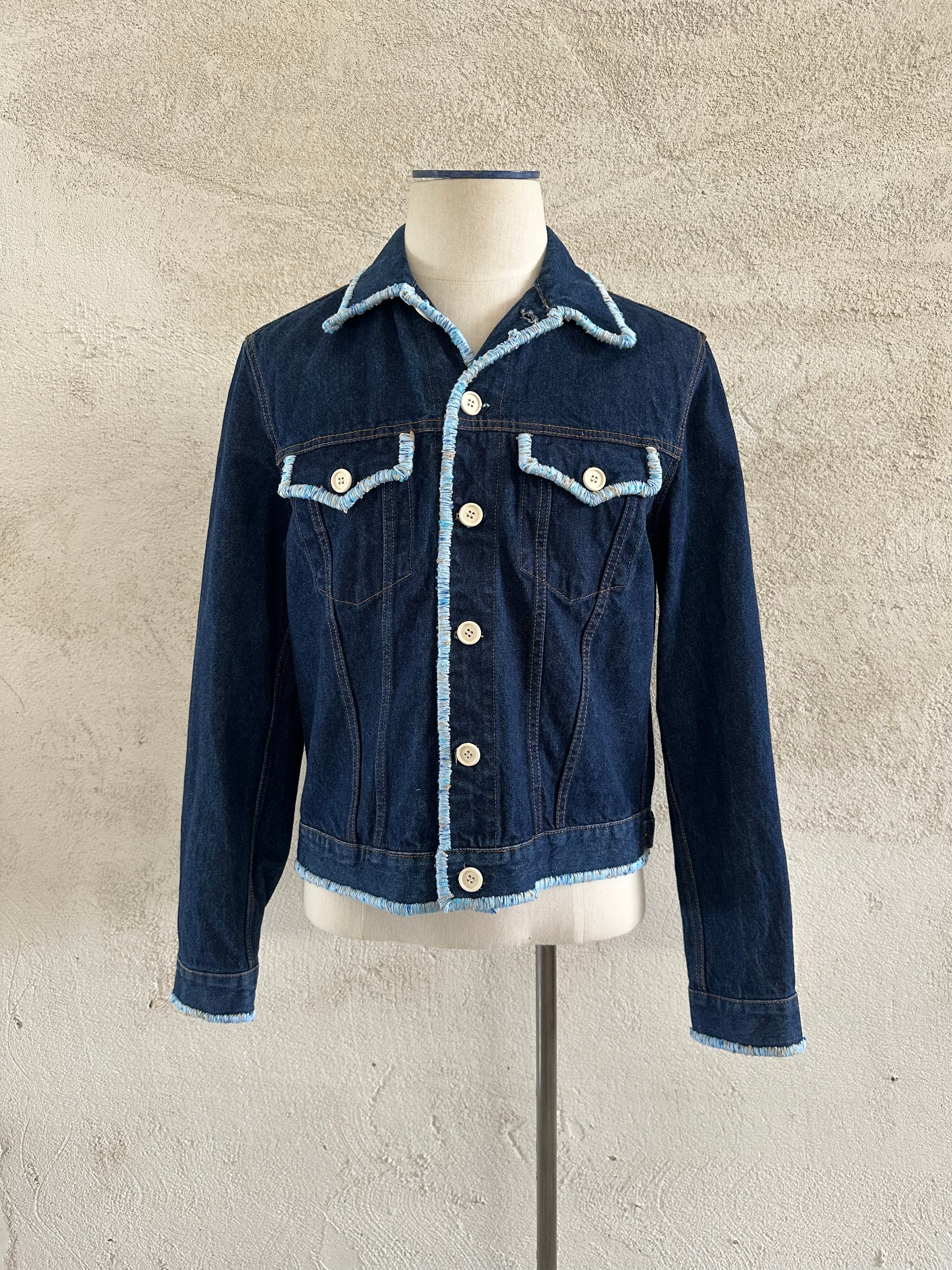 Waves of the sea jacket