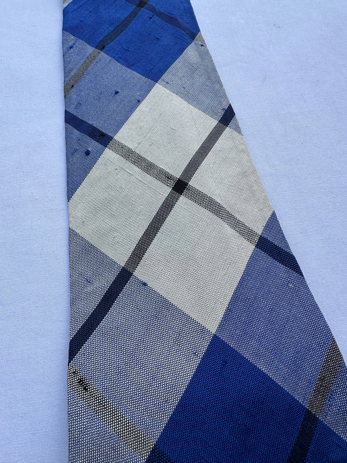 Cravatta in seta shantung