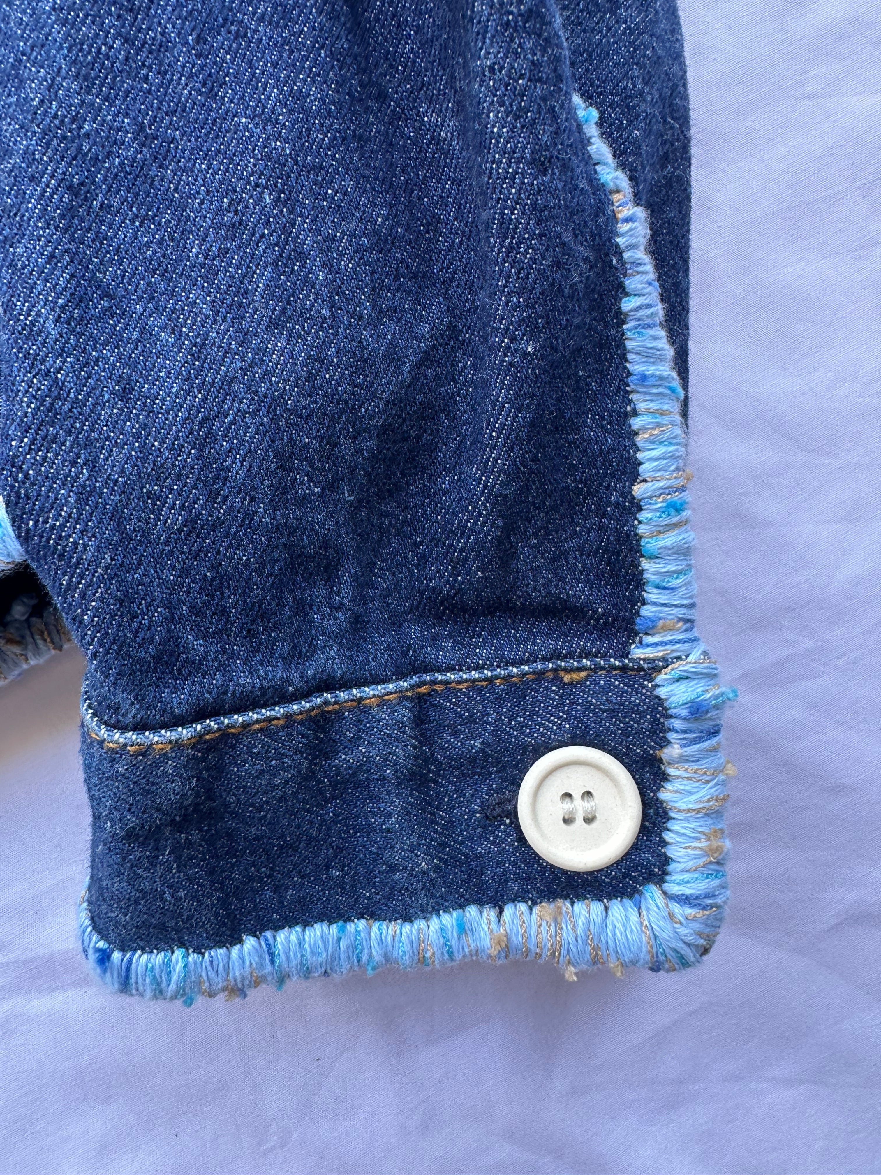 Waves of the sea jacket