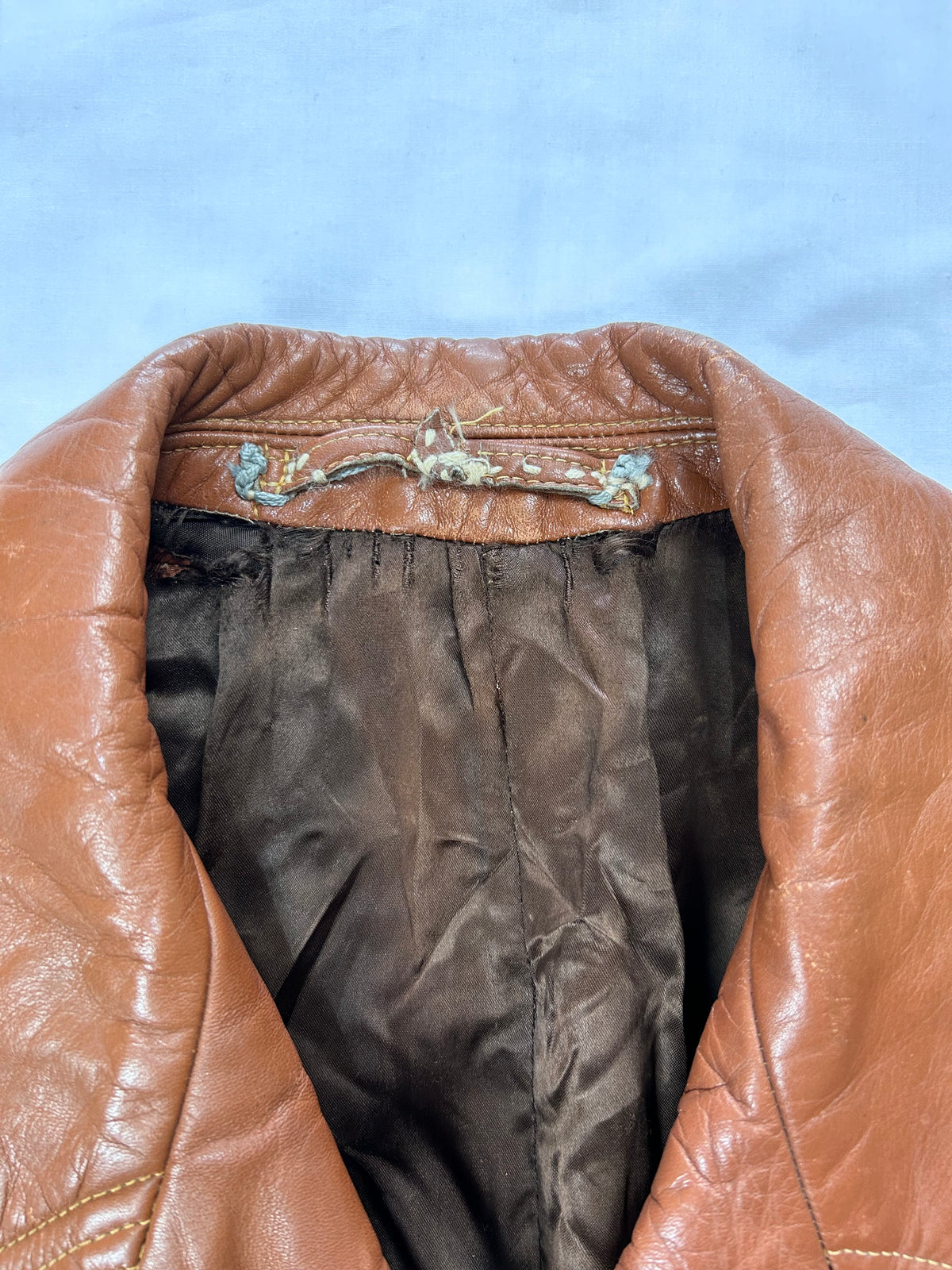 Trench in pelle