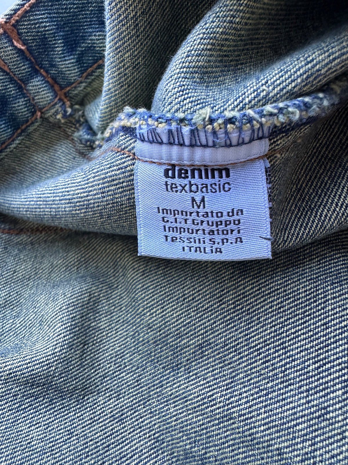 Giubbotto denim sabbiato