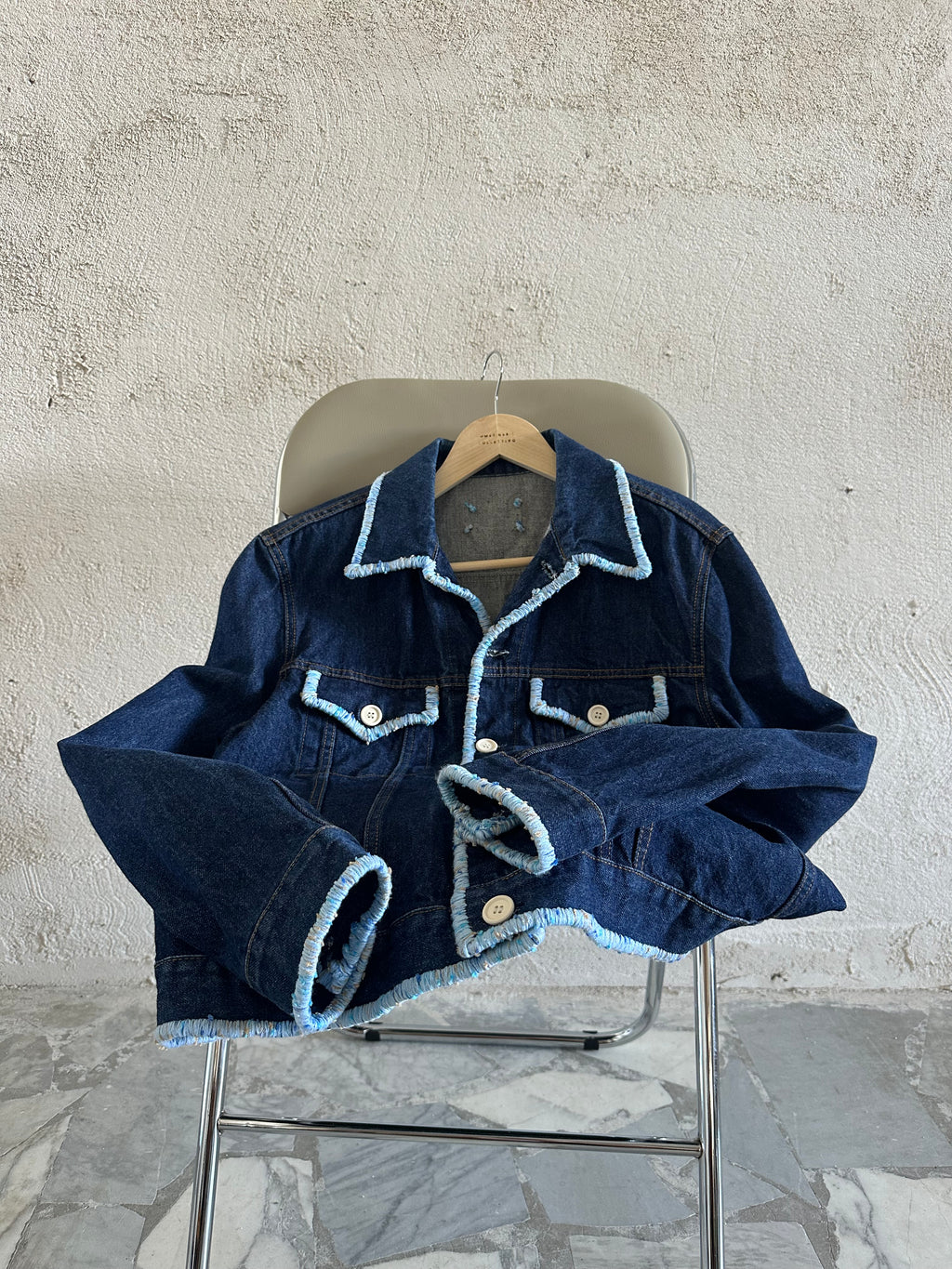 Waves of the sea jacket