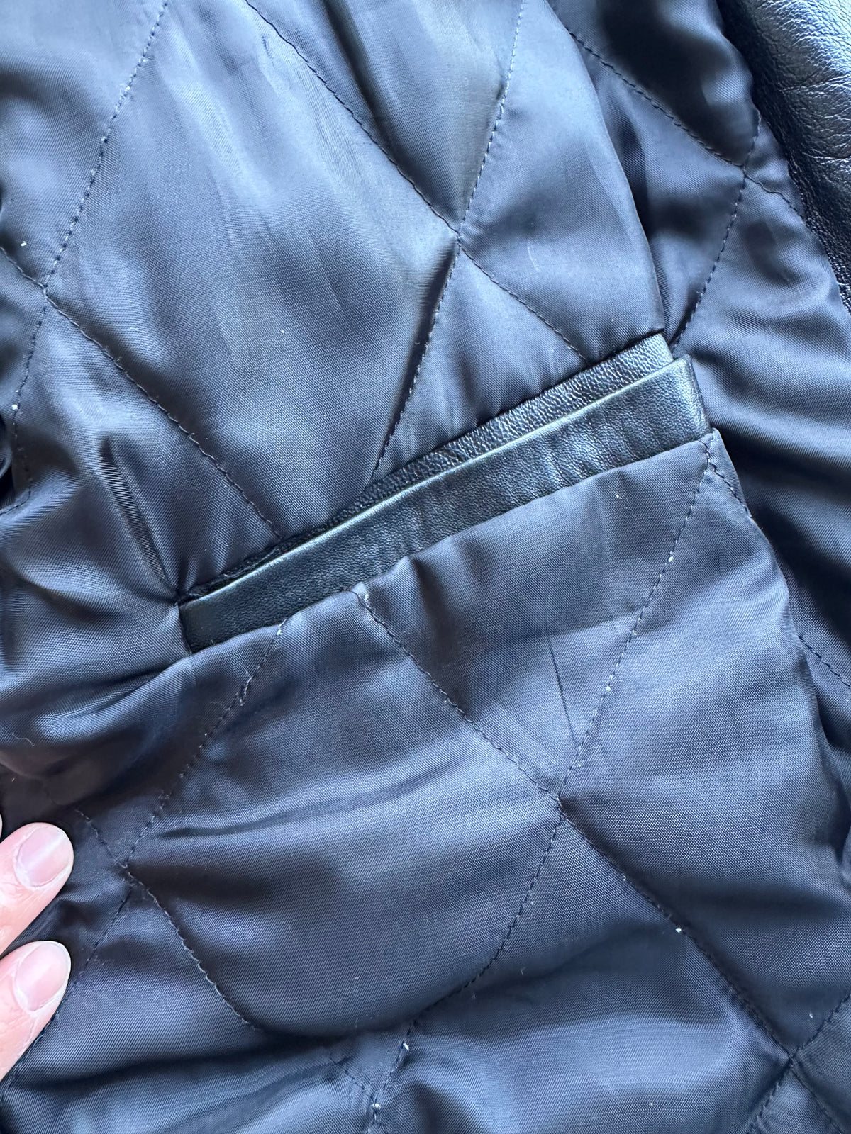 Trench in pelle