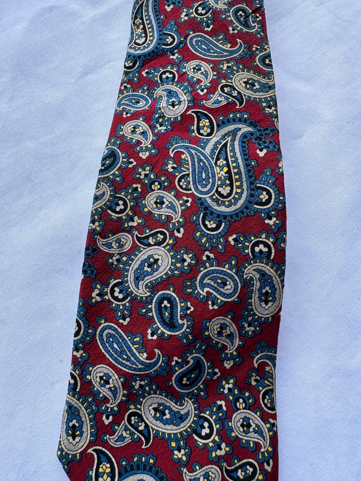 Cravatta paisley