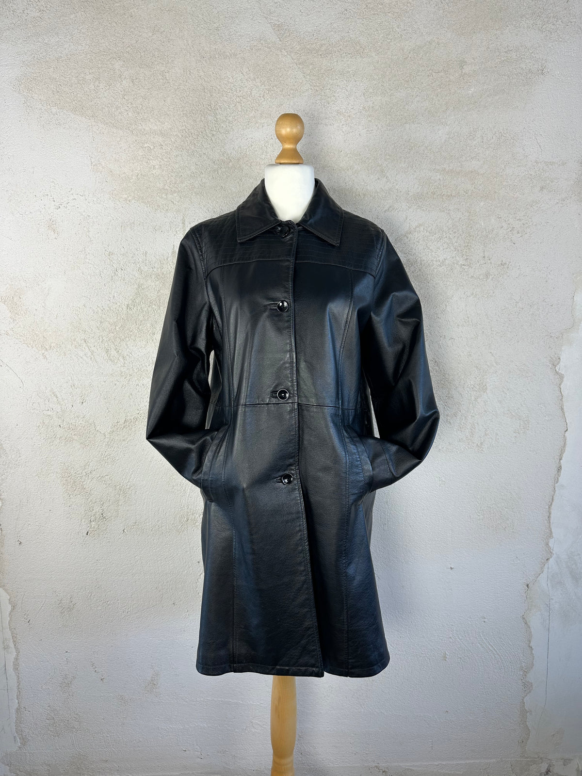 Trench in pelle