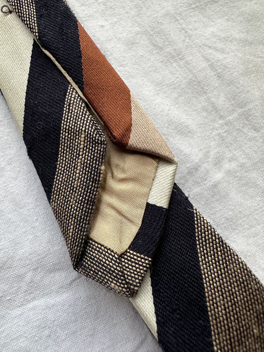 Cravatta in shantung