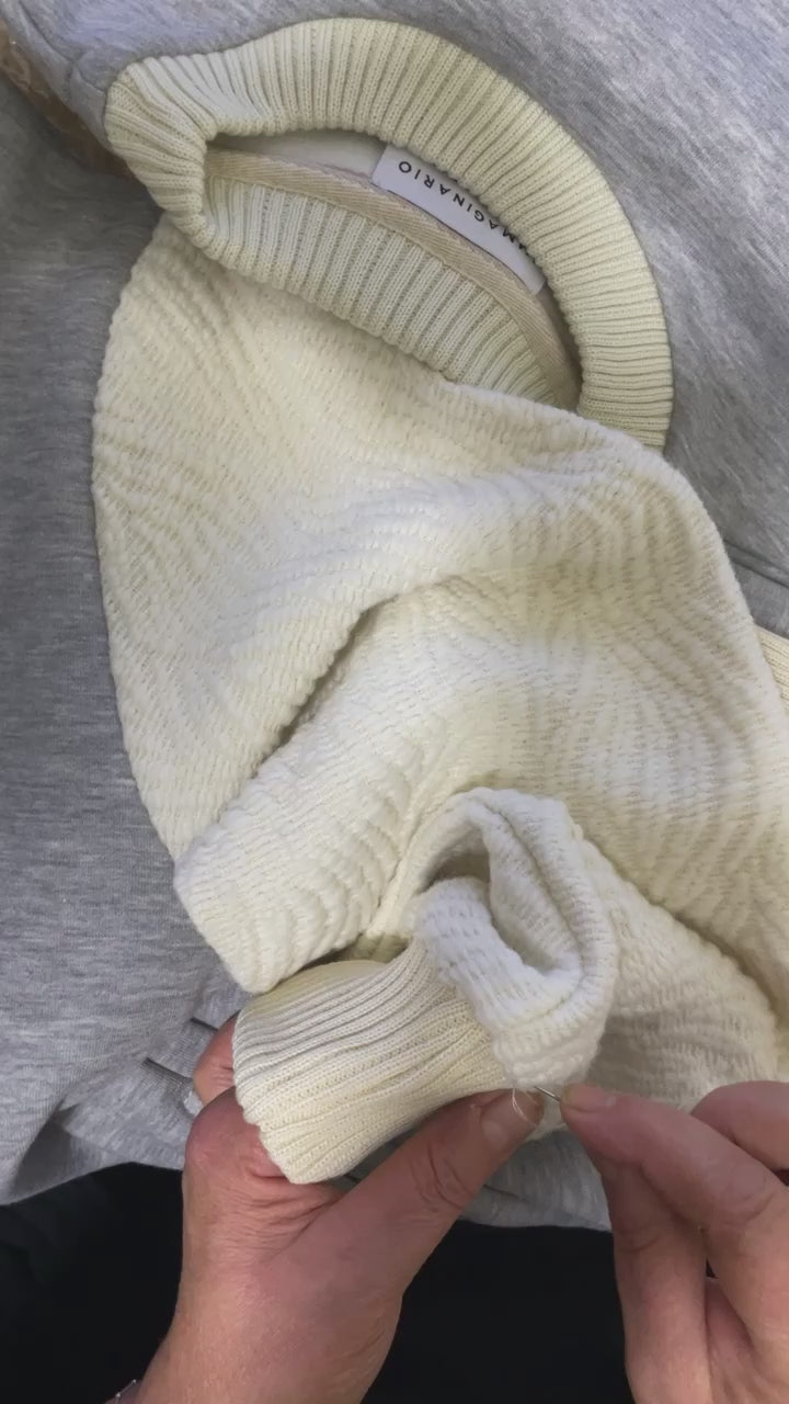 Sheep crewneck